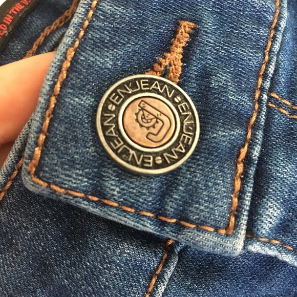 Jeans - Picture 7 of 8